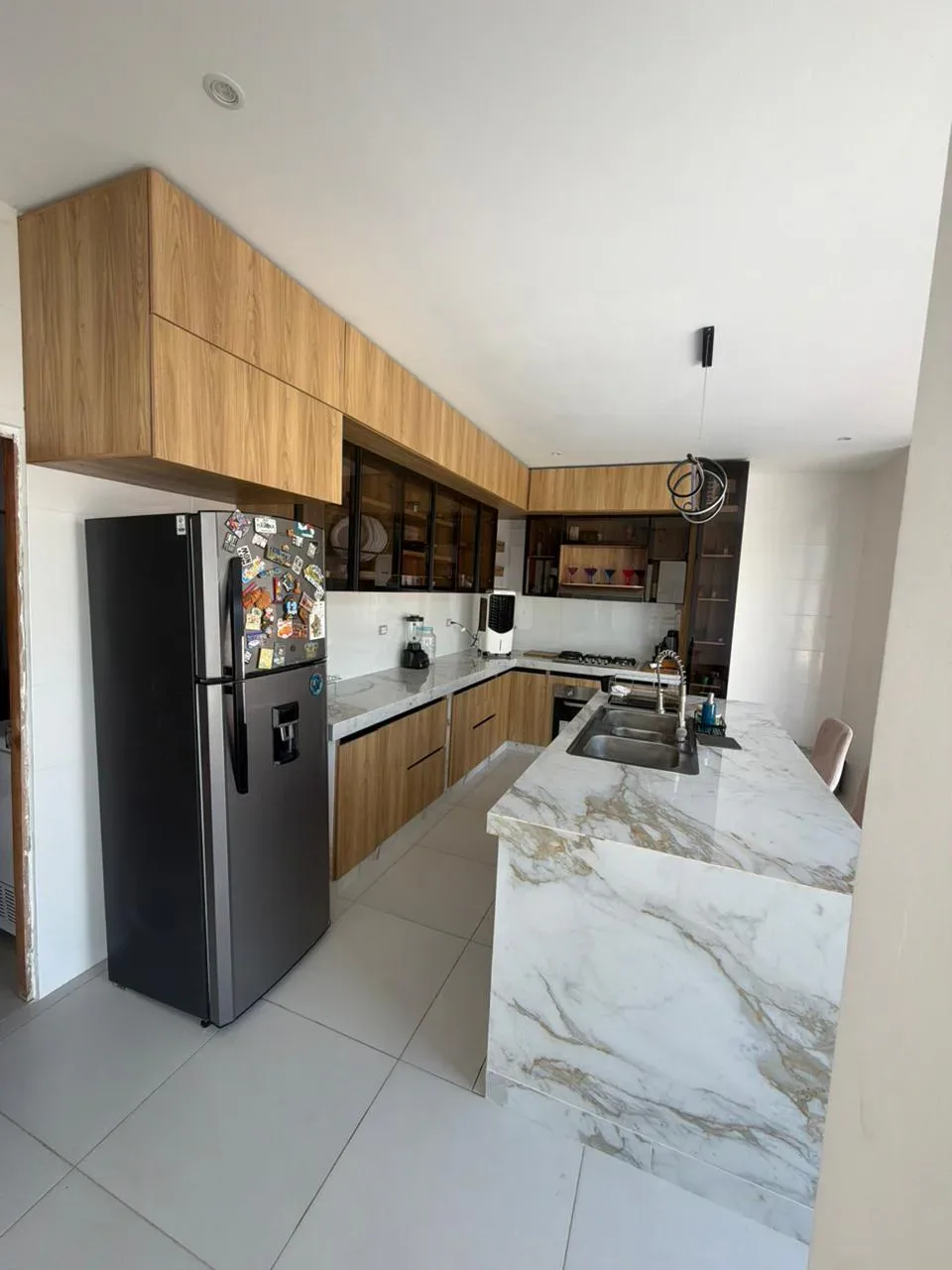 Galería de la cocina equipada